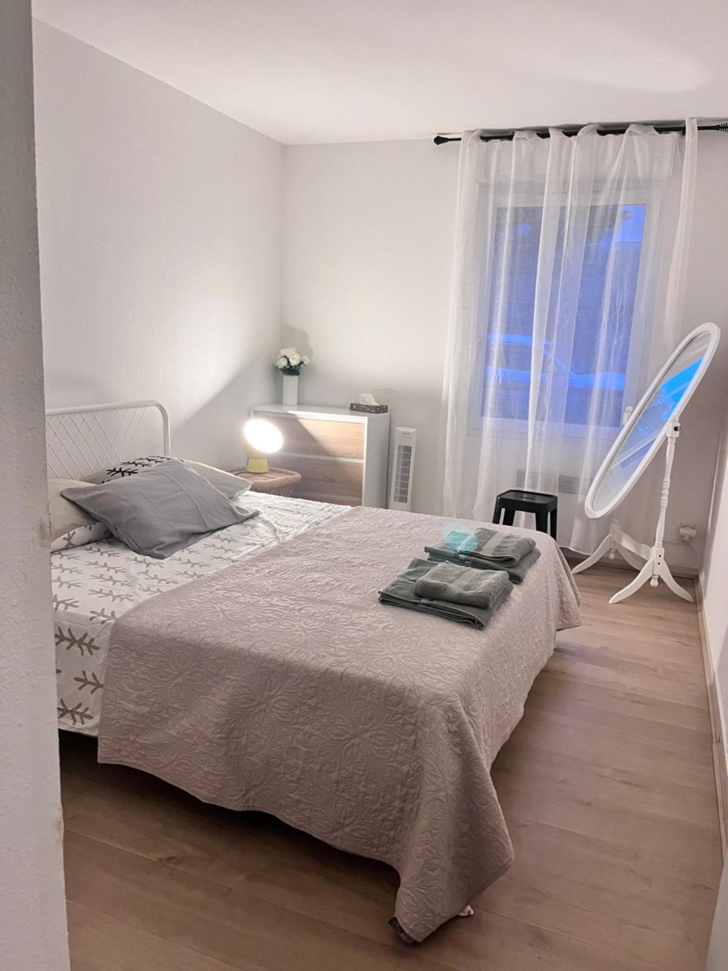 Appartement T3 Proche Remparts Avignon Buitenkant foto
